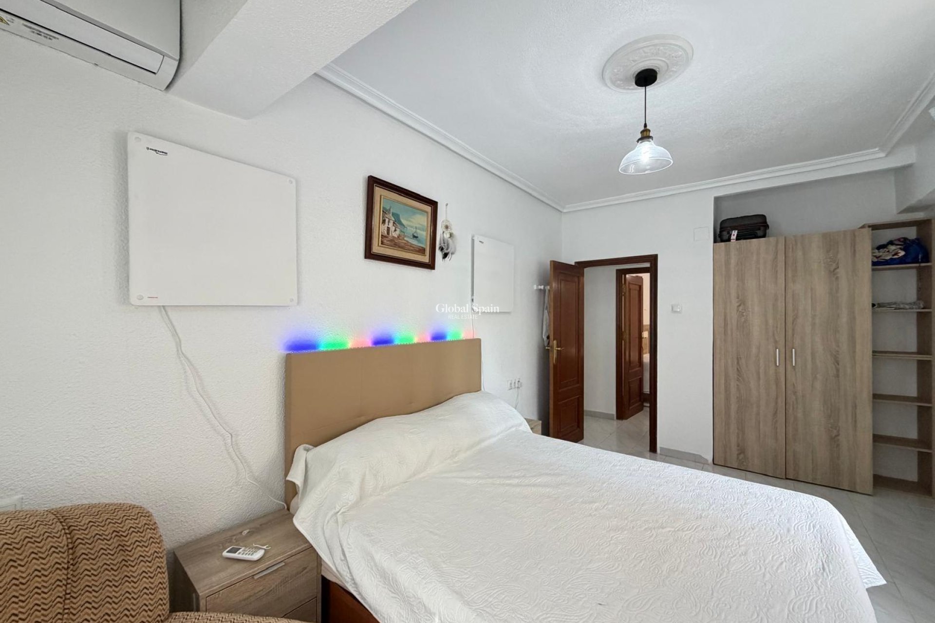 Resale - APARTMENT -
TORREVIEJA - Estacion de autobuses