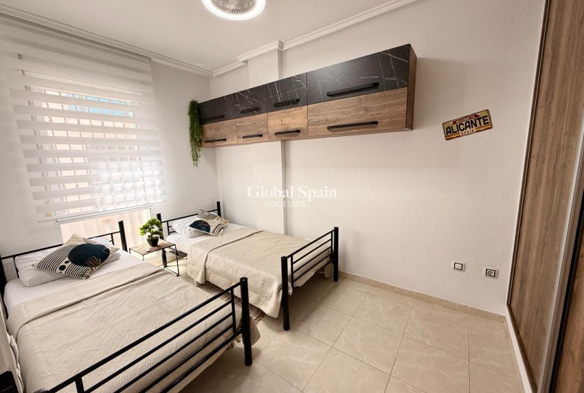 Resale - APARTMENT -
TORREVIEJA - Estacion de autobuses