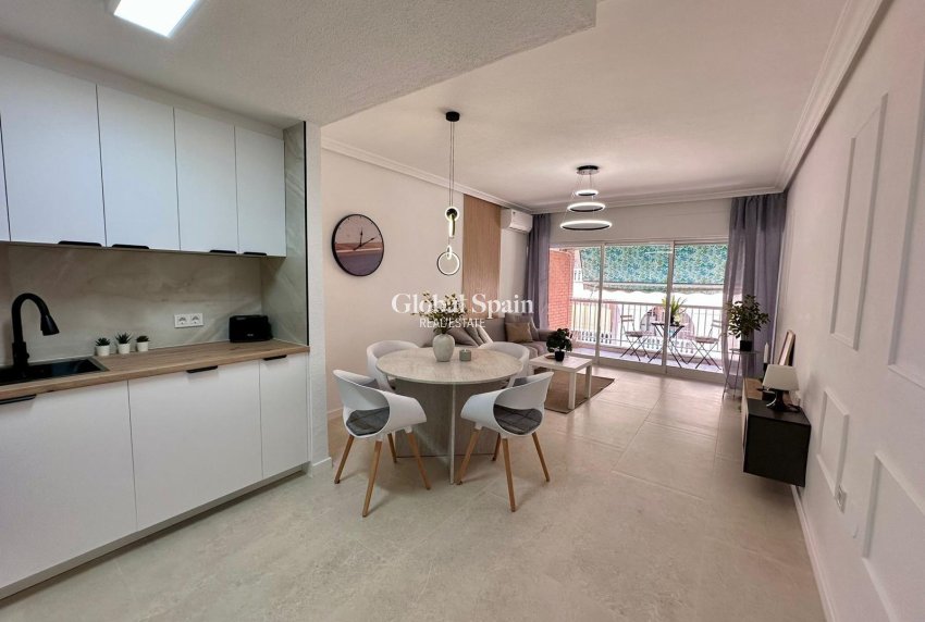 Resale - APARTMENT -
TORREVIEJA - Estacion de autobuses