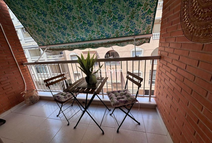 Resale - APARTMENT -
TORREVIEJA - Estacion de autobuses