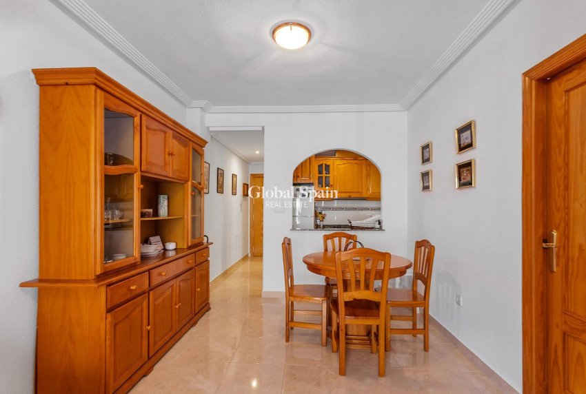 Resale - APARTMENT -
TORREVIEJA - Estacion de autobuses