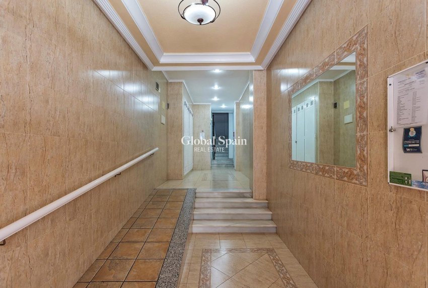 Resale - APARTMENT -
TORREVIEJA - Estacion de autobuses