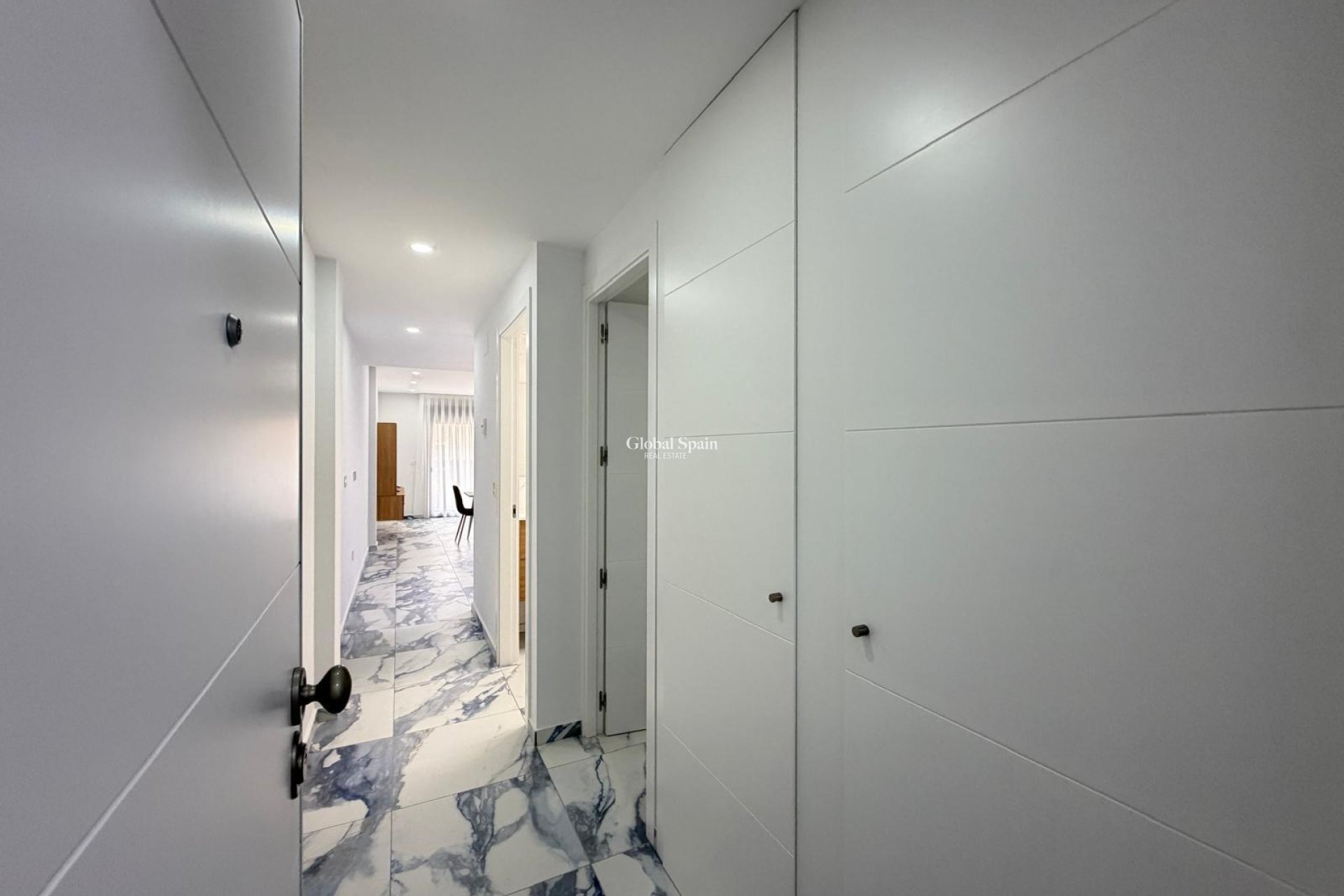 Resale - APARTMENT -
TORREVIEJA - Estacion de autobuses