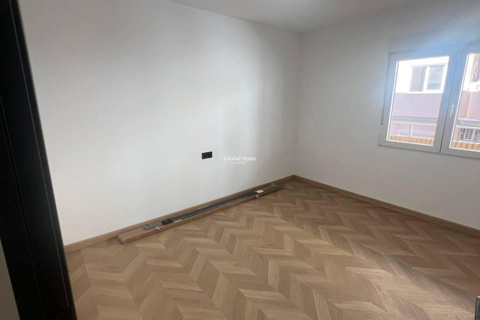 Resale - APARTMENT -
TORREVIEJA - Estacion de autobuses