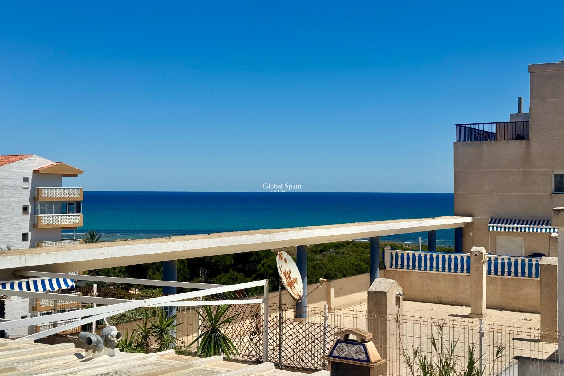Resale - APARTMENT -
TORREVIEJA - Gaspar Perrelló