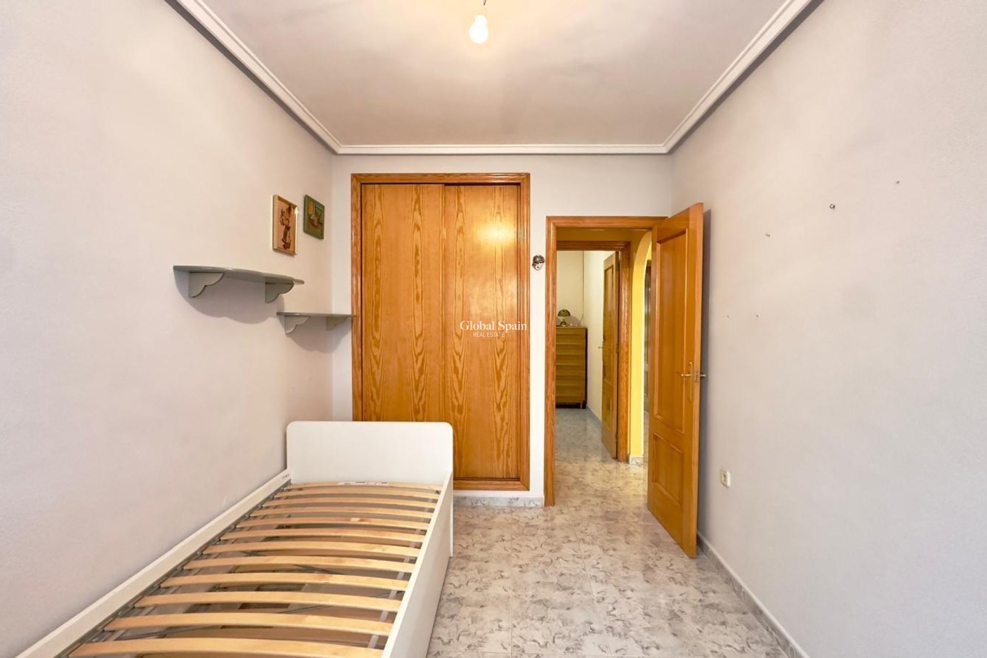 Resale - APARTMENT -
TORREVIEJA - La Mata pueblo