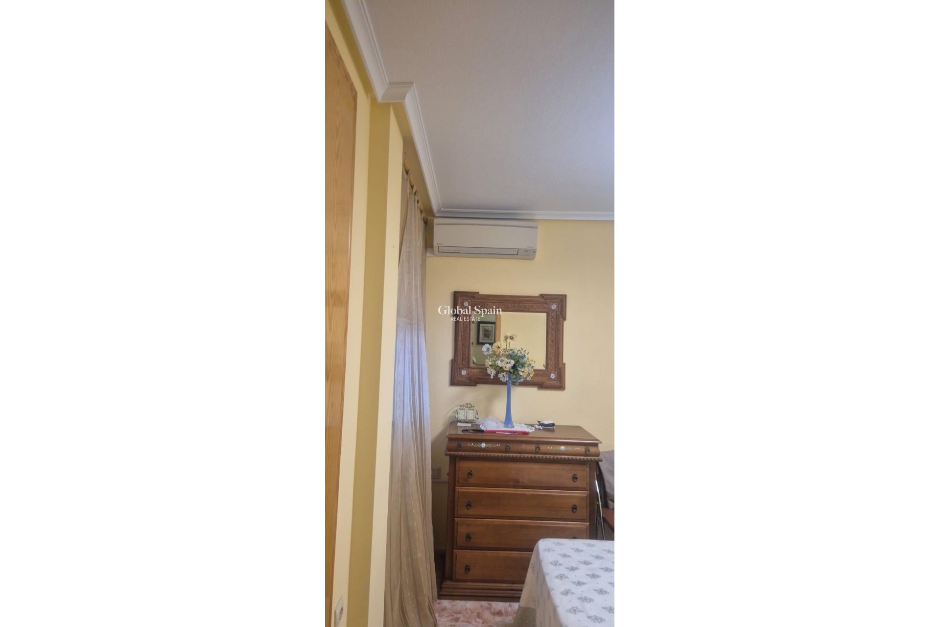 Resale - APARTMENT -
TORREVIEJA - La Mata pueblo