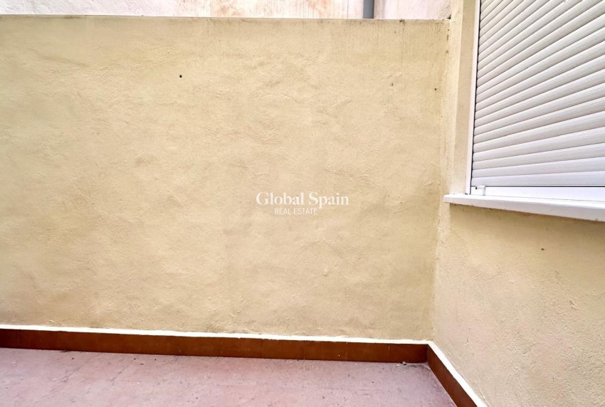 Resale - APARTMENT -
TORREVIEJA - La Mata pueblo