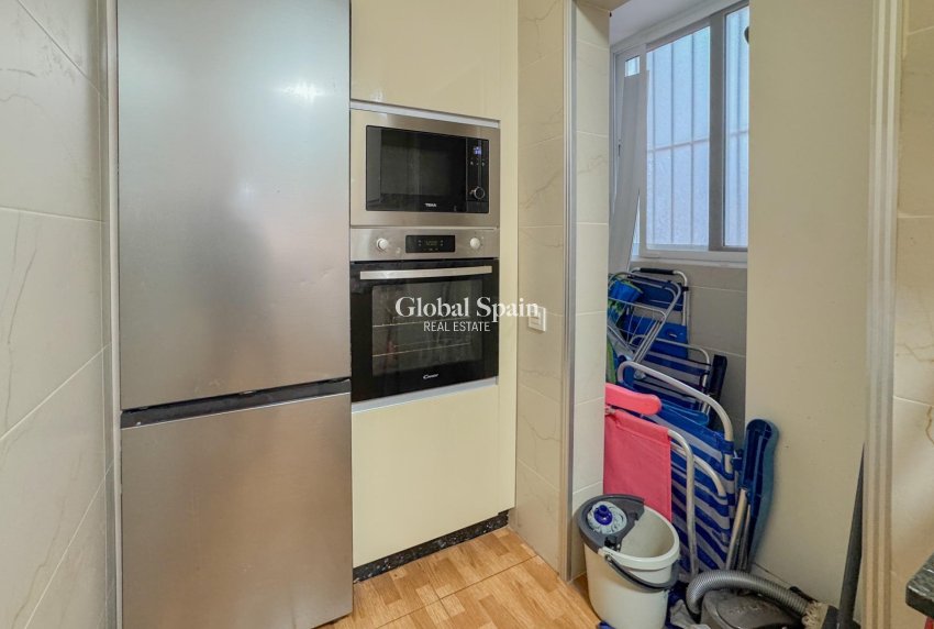 Resale - APARTMENT -
TORREVIEJA - La Mata pueblo