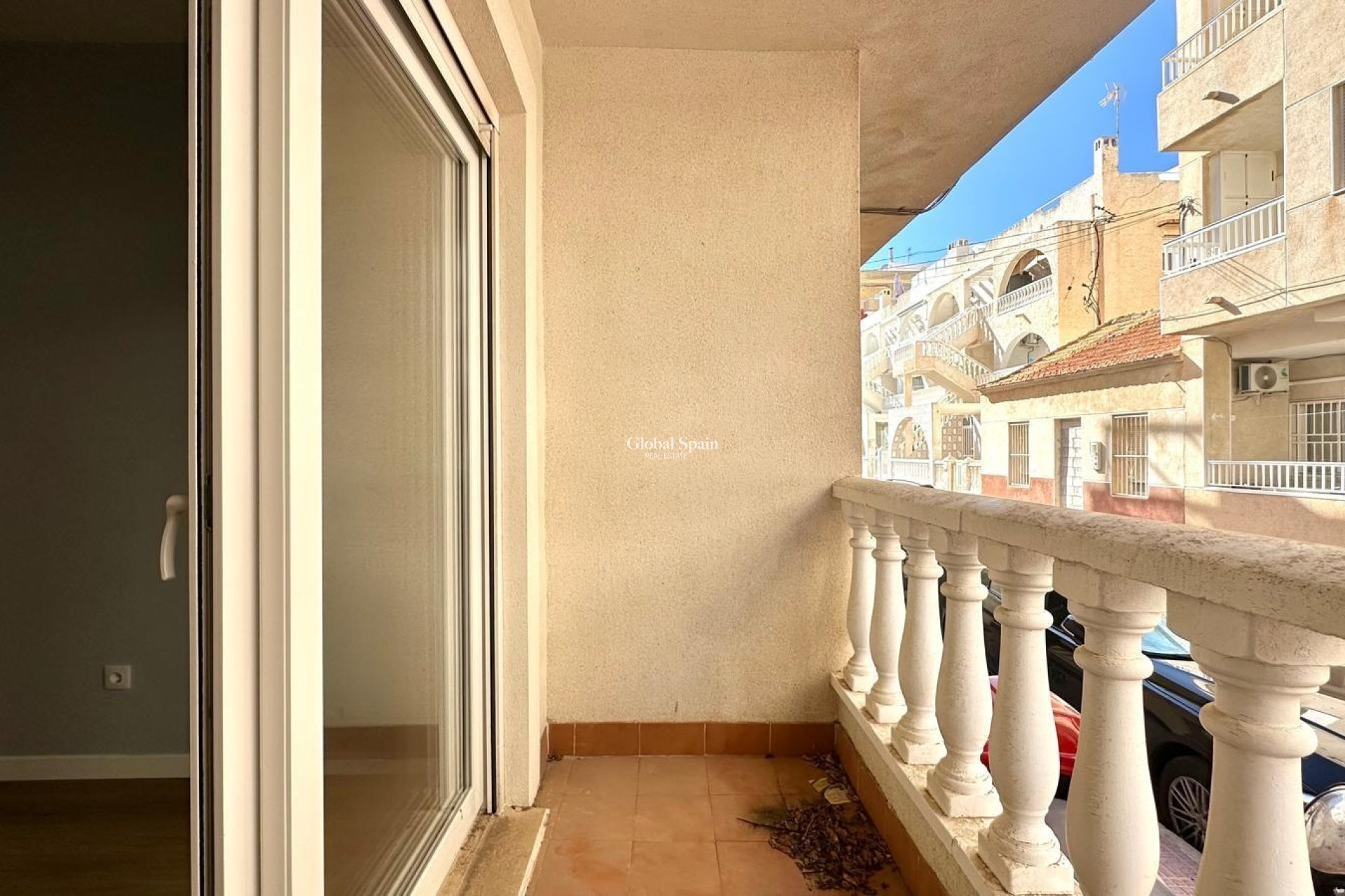 Resale - APARTMENT -
TORREVIEJA - La Mata pueblo