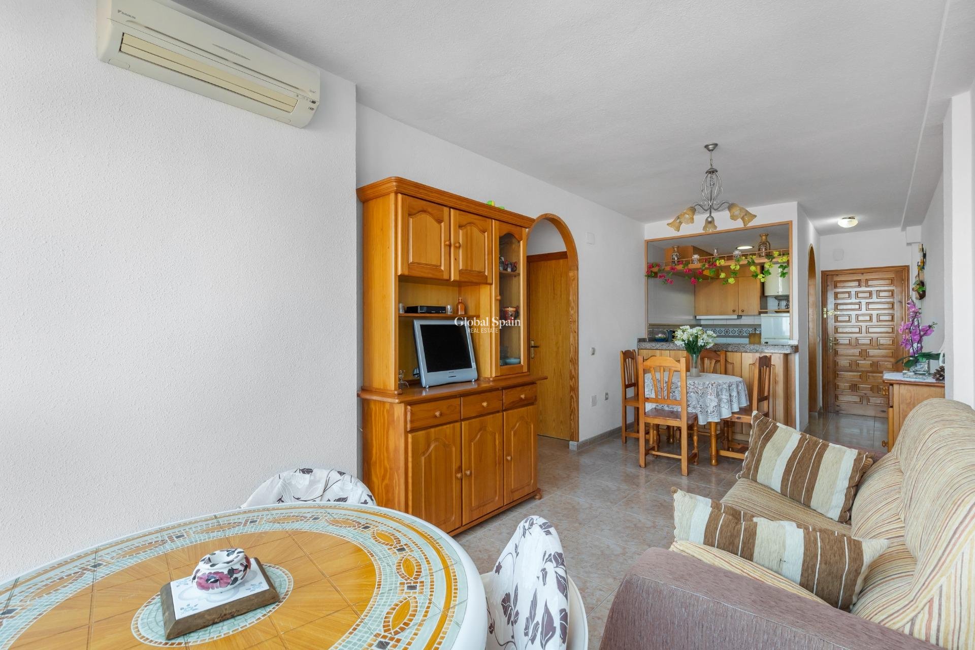 Resale - APARTMENT -
TORREVIEJA - La Mata pueblo