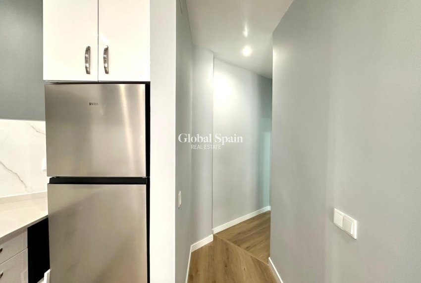 Resale - APARTMENT -
TORREVIEJA - La Mata pueblo