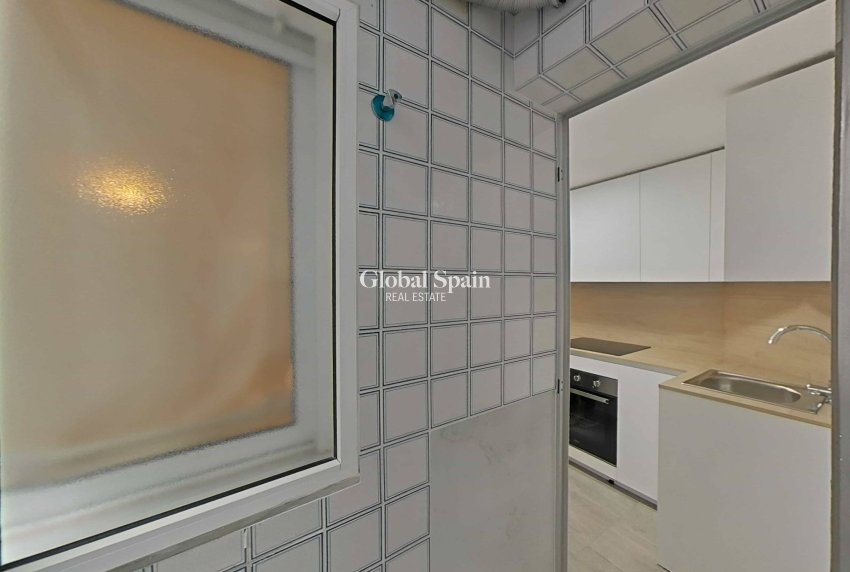 Resale - APARTMENT -
TORREVIEJA - La Mata pueblo