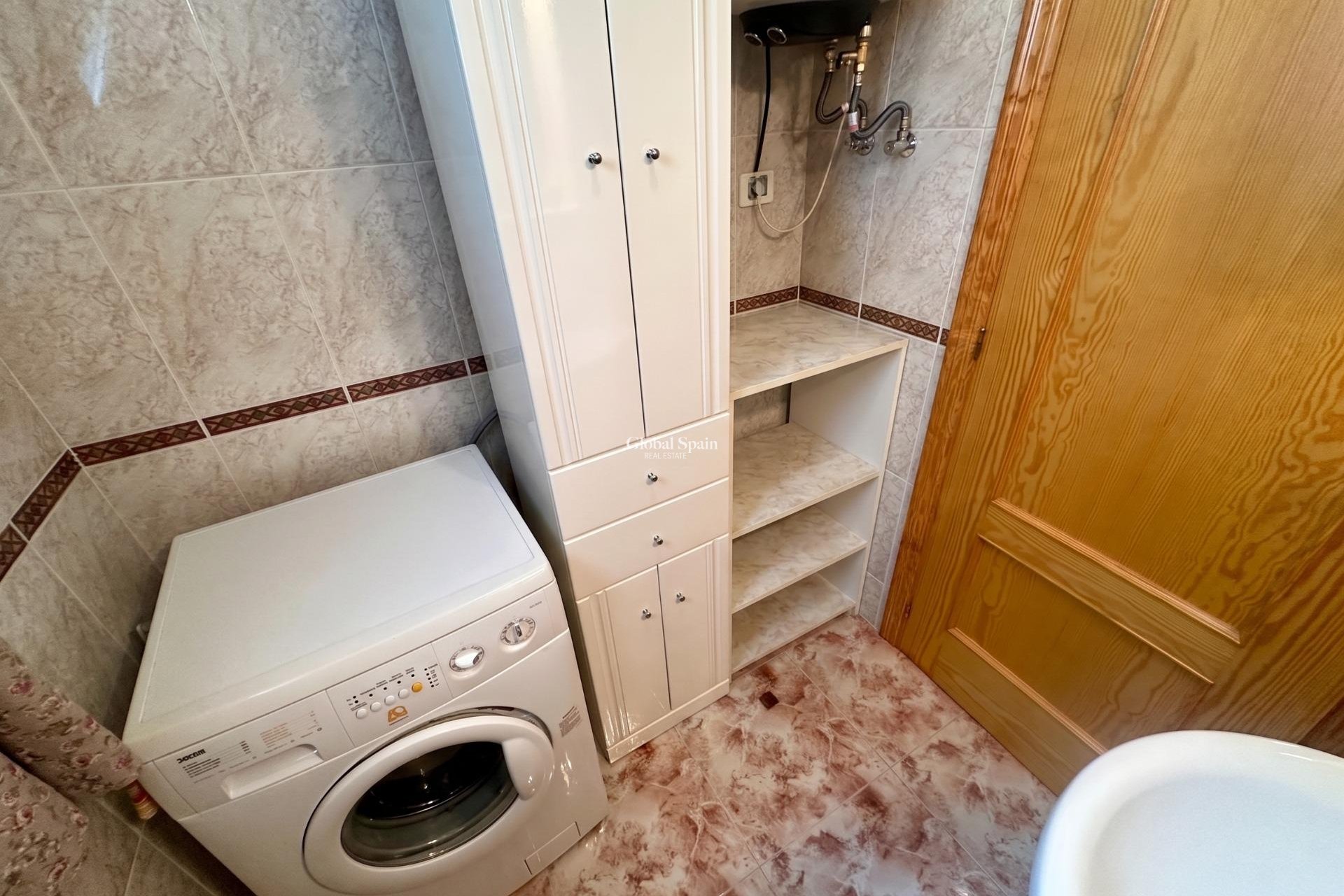 Resale - APARTMENT -
TORREVIEJA - La Mata pueblo