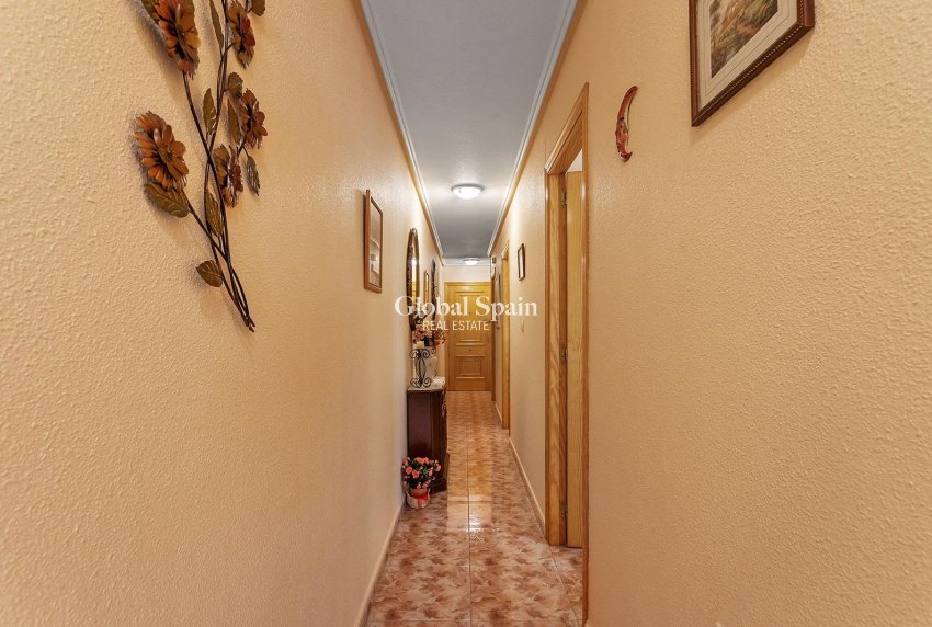 Resale - APARTMENT -
TORREVIEJA - La Mata pueblo