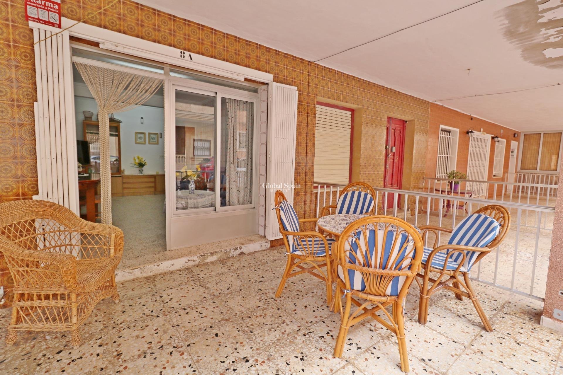 Resale - APARTMENT -
TORREVIEJA - La Mata pueblo