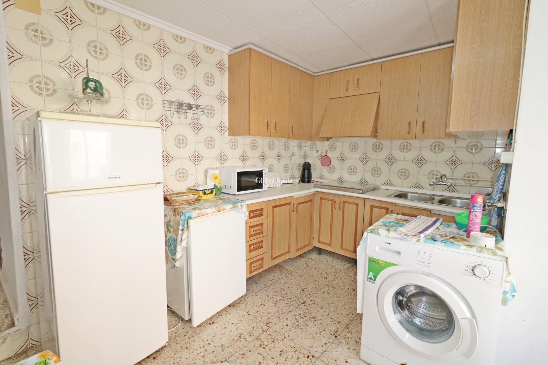 Resale - APARTMENT -
TORREVIEJA - La Mata pueblo