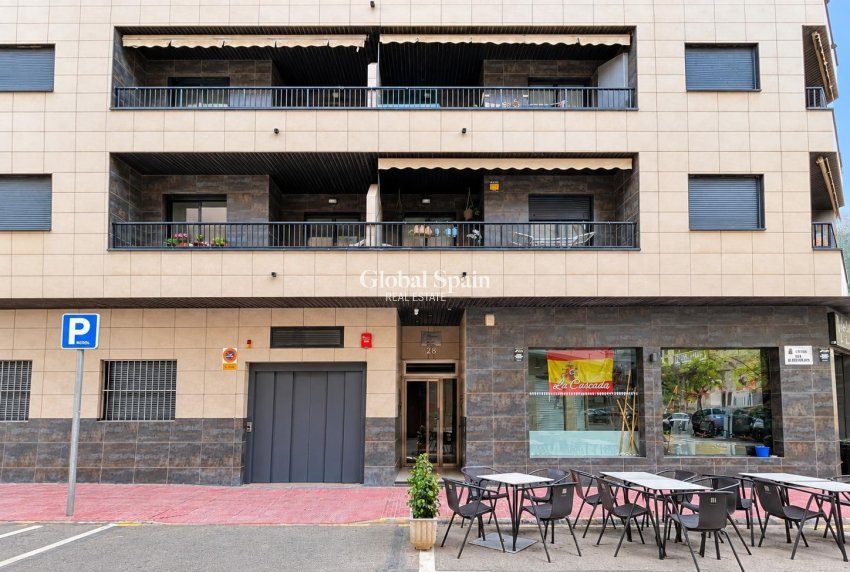 Resale - APARTMENT -
TORREVIEJA - La Mata pueblo