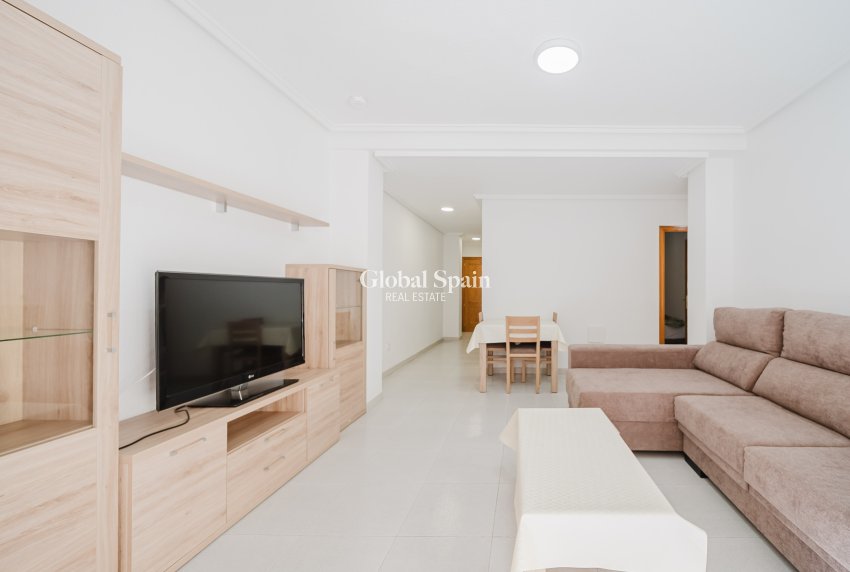 Resale - Apartment -
TORREVIEJA - La Mata