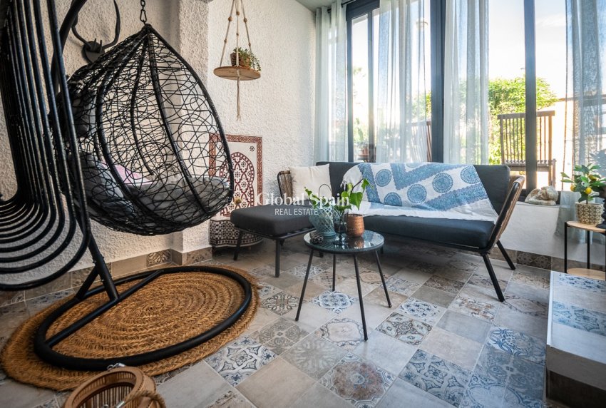 Resale - Apartment -
TORREVIEJA - La Mata