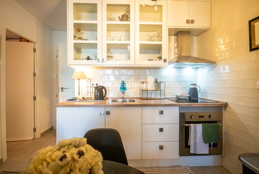 Resale - Apartment -
TORREVIEJA - La Mata