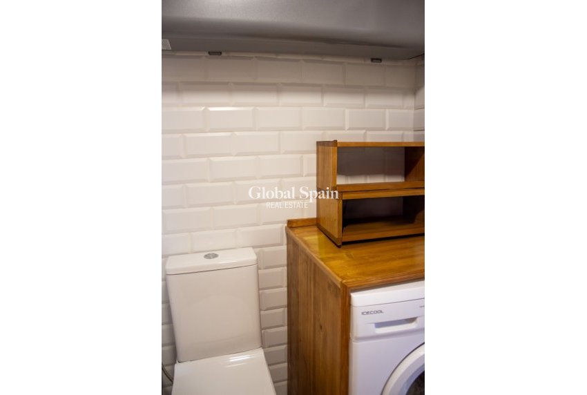 Resale - APARTMENT -
TORREVIEJA - La Mata