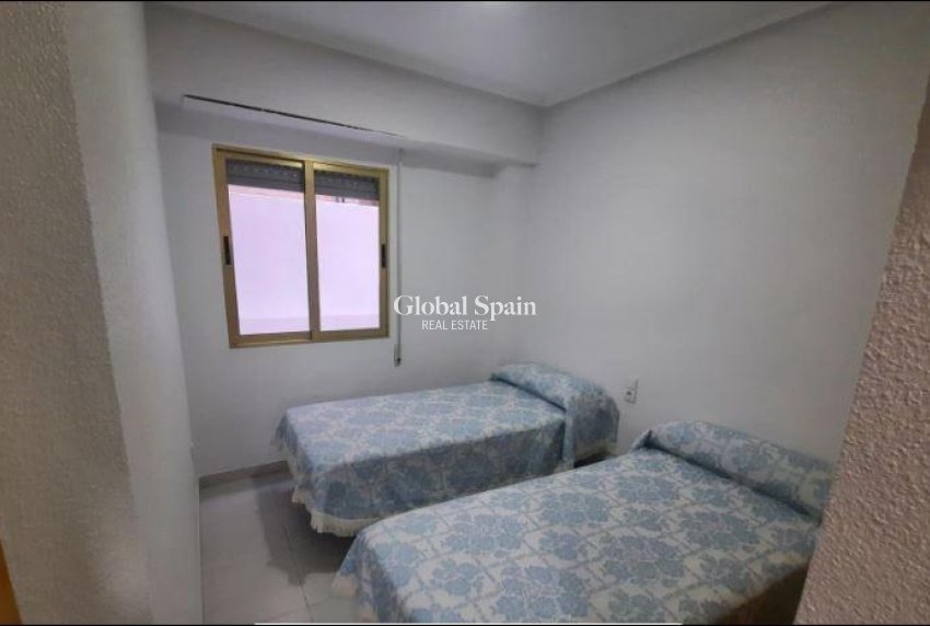 Resale - Apartment -
TORREVIEJA - La Mata