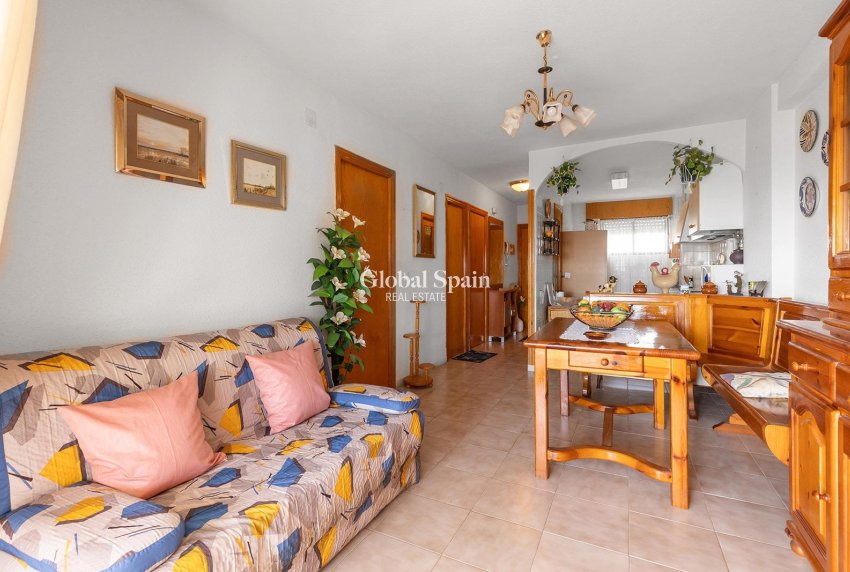 Resale - APARTMENT -
TORREVIEJA - La Mata