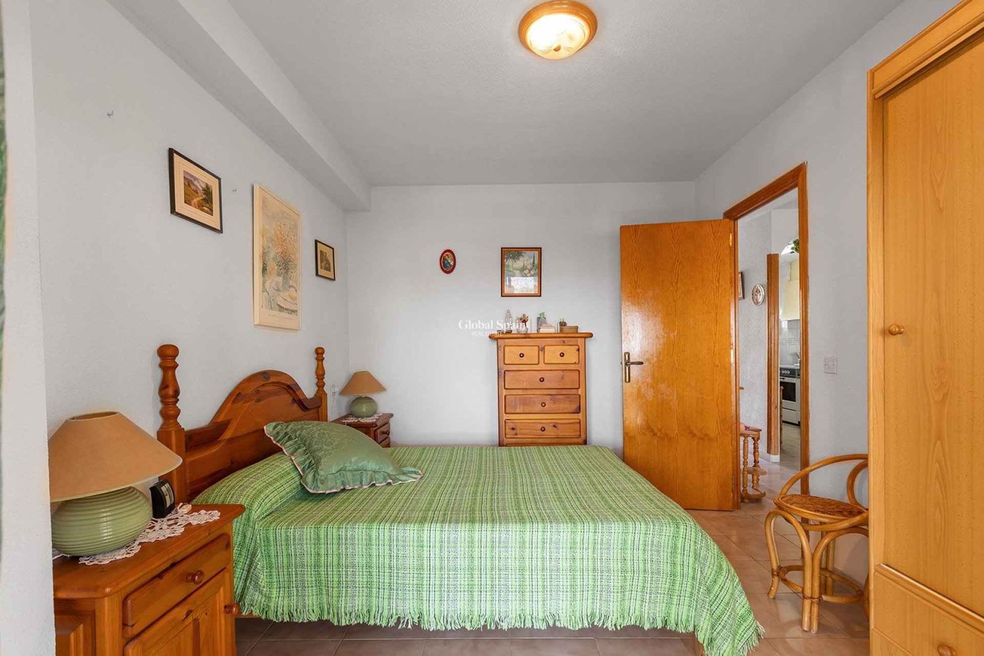 Resale - APARTMENT -
TORREVIEJA - La Mata