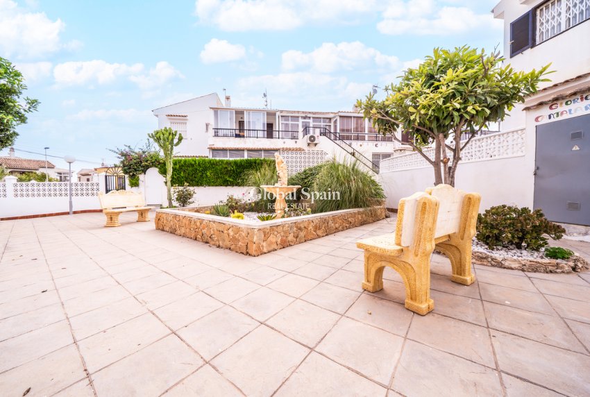 Resale - APARTMENT -
TORREVIEJA - La Mata