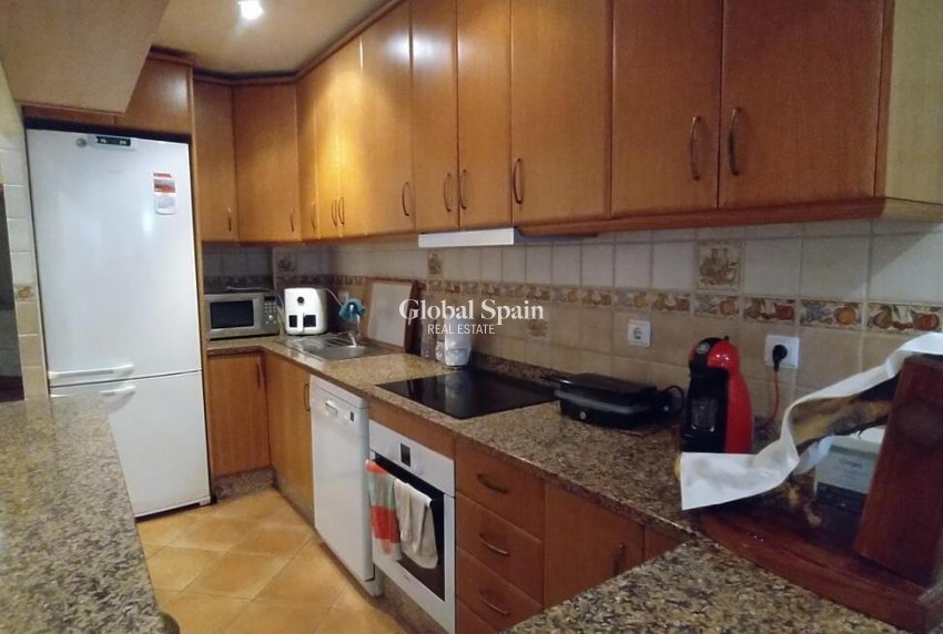 Resale - APARTMENT -
TORREVIEJA - La Mata