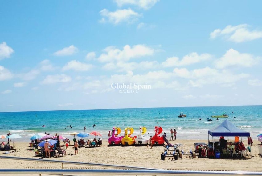 Resale - APARTMENT -
TORREVIEJA - La Mata