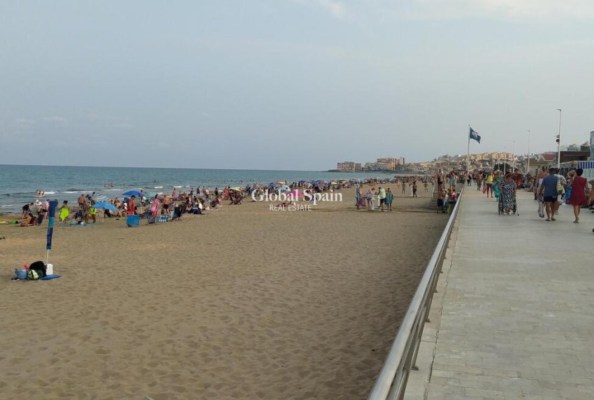 Resale - APARTMENT -
TORREVIEJA - La Mata