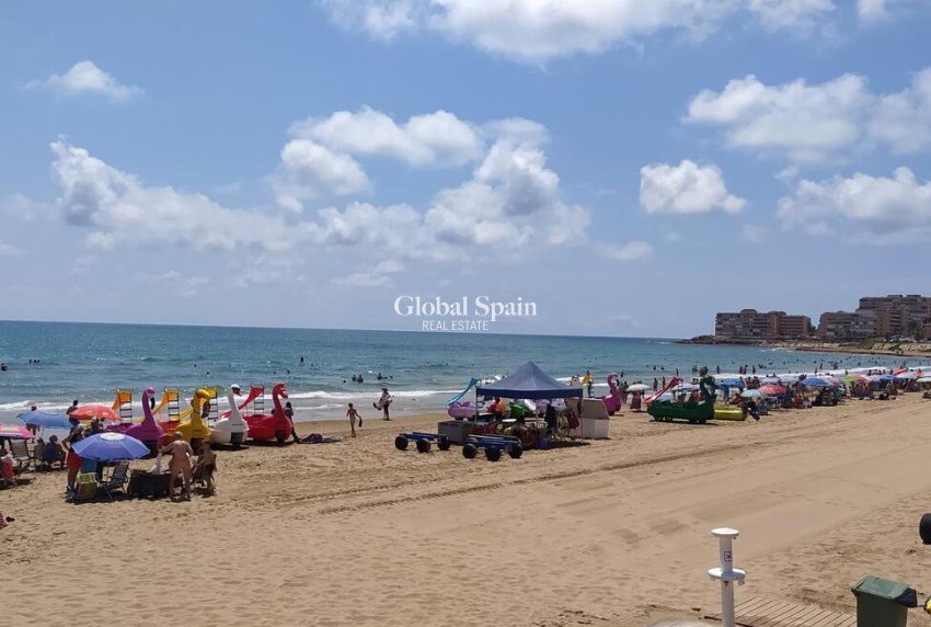 Resale - APARTMENT -
TORREVIEJA - La Mata