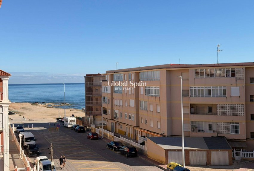 Resale - APARTMENT -
TORREVIEJA - La Mata