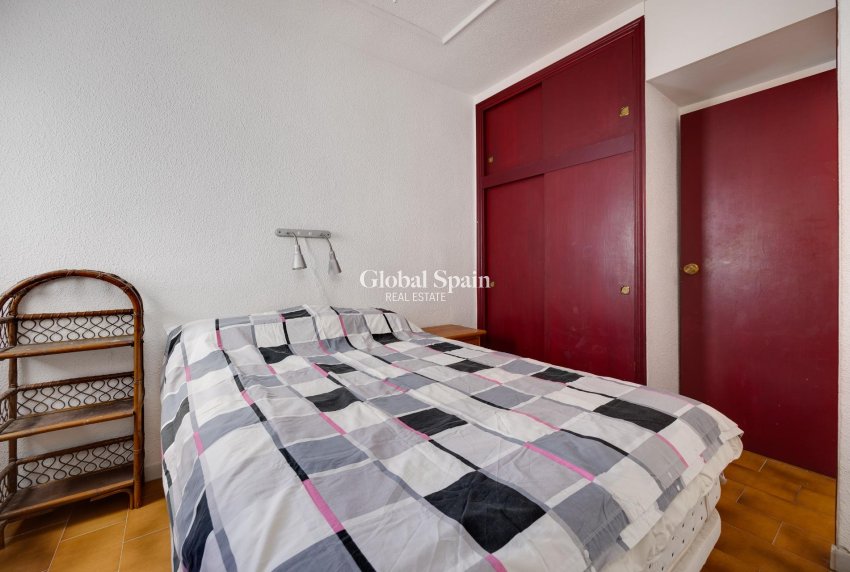 Resale - APARTMENT -
TORREVIEJA - La Mata