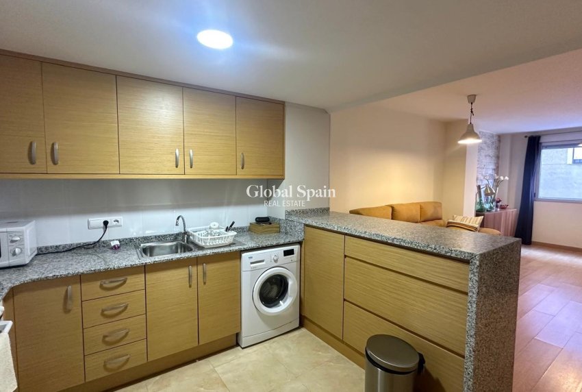 Resale - APARTMENT -
TORREVIEJA - La Mata