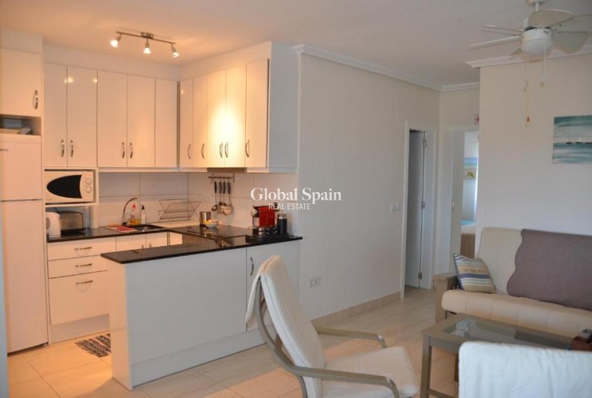 Resale - APARTMENT -
TORREVIEJA - La Mata