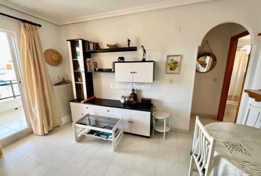 Resale - APARTMENT -
TORREVIEJA - La Mata