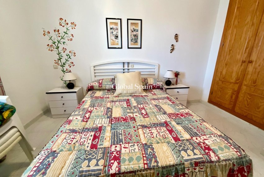 Resale - APARTMENT -
TORREVIEJA - La Mata