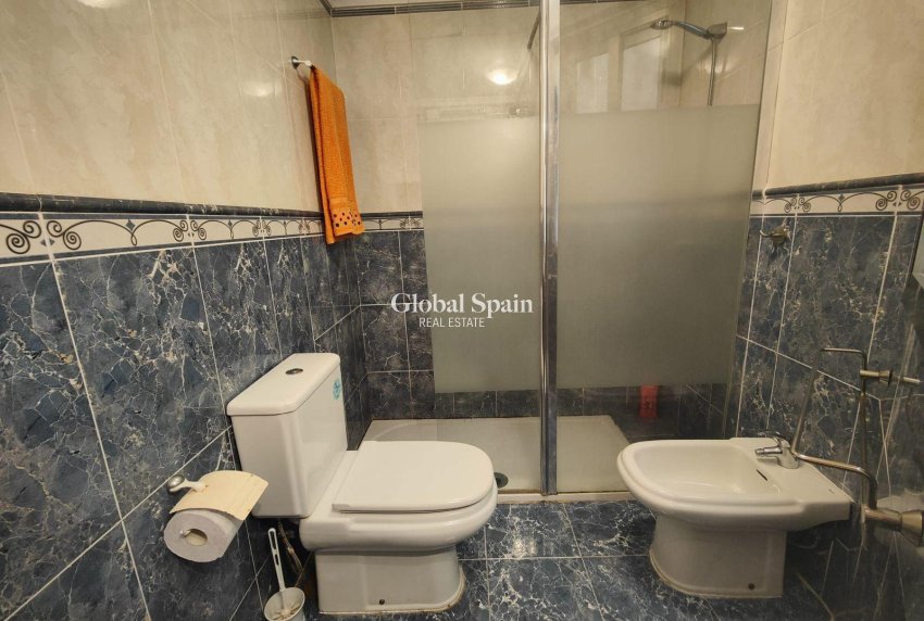 Resale - APARTMENT -
TORREVIEJA - La Mata