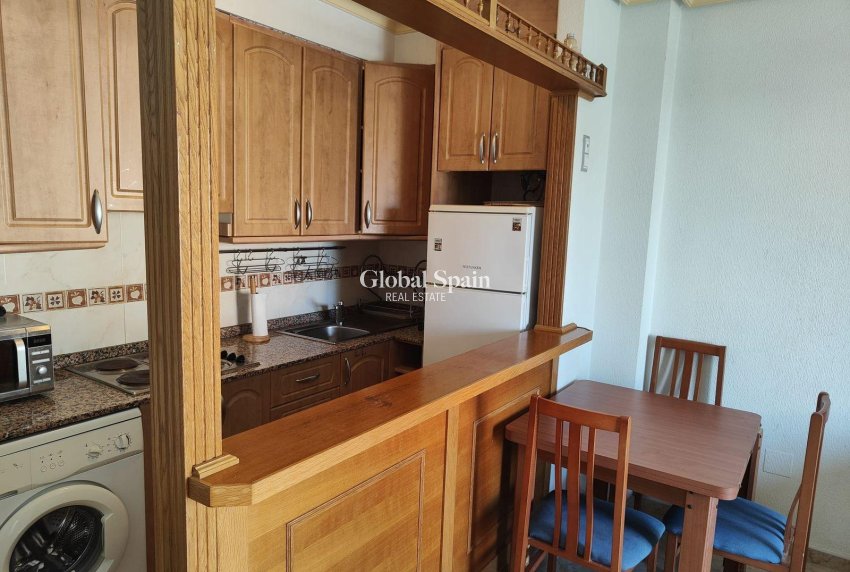 Resale - APARTMENT -
TORREVIEJA - La Mata