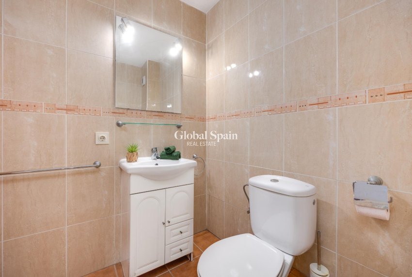 Resale - APARTMENT -
TORREVIEJA - La Mata