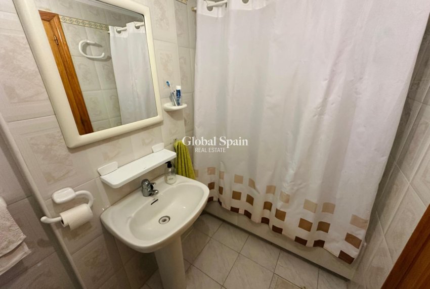 Resale - APARTMENT -
TORREVIEJA - La Mata