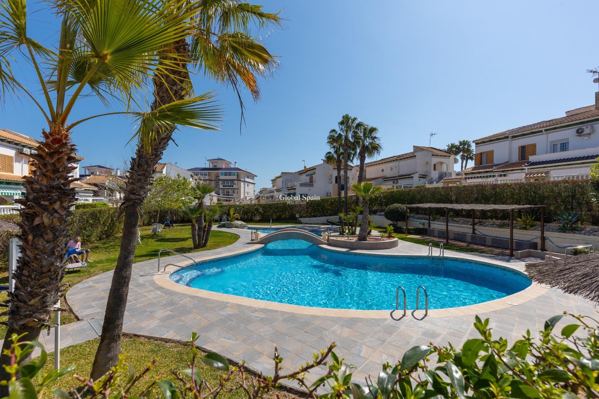 Resale - APARTMENT -
TORREVIEJA - La Mata