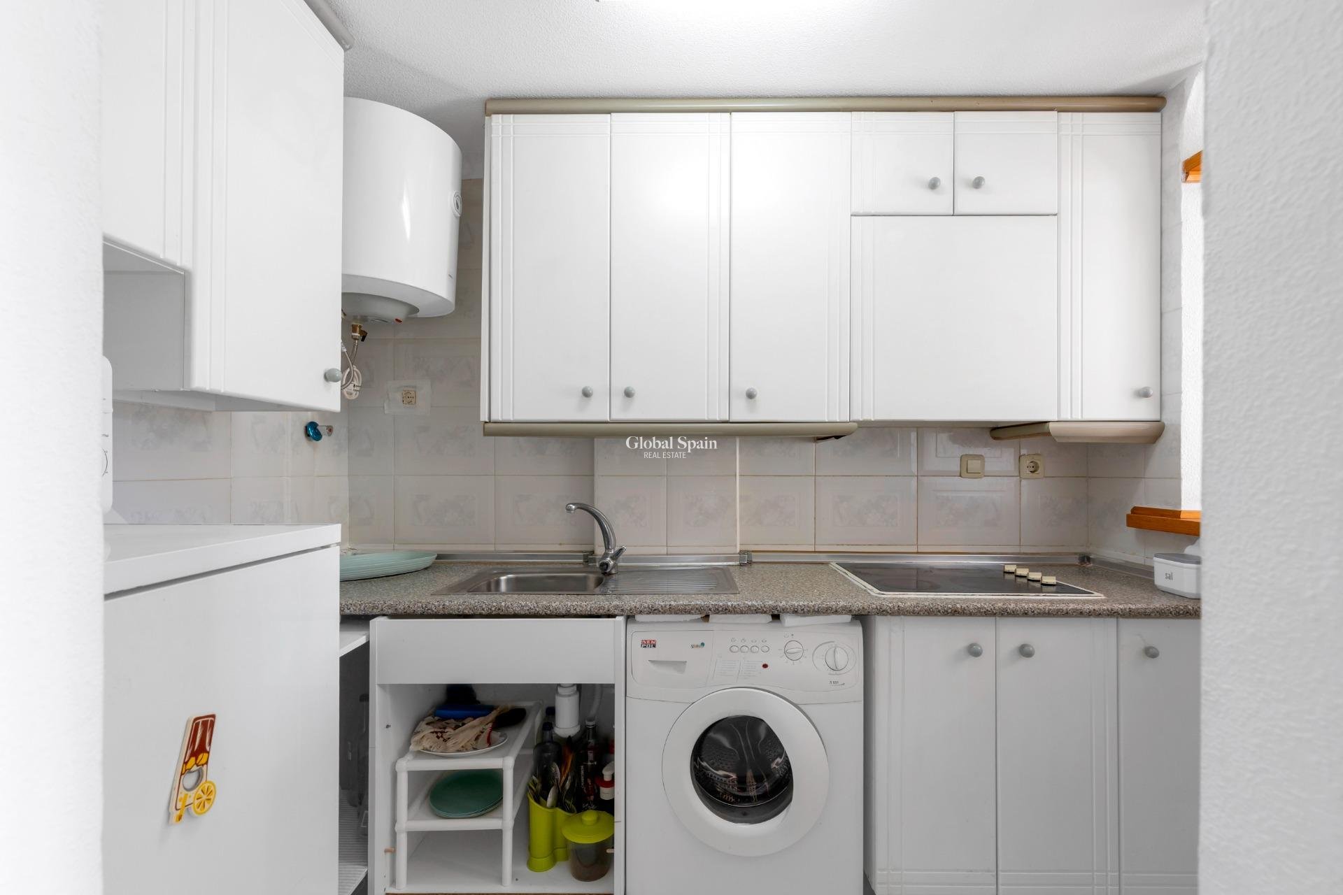 Resale - APARTMENT -
TORREVIEJA - La Mata