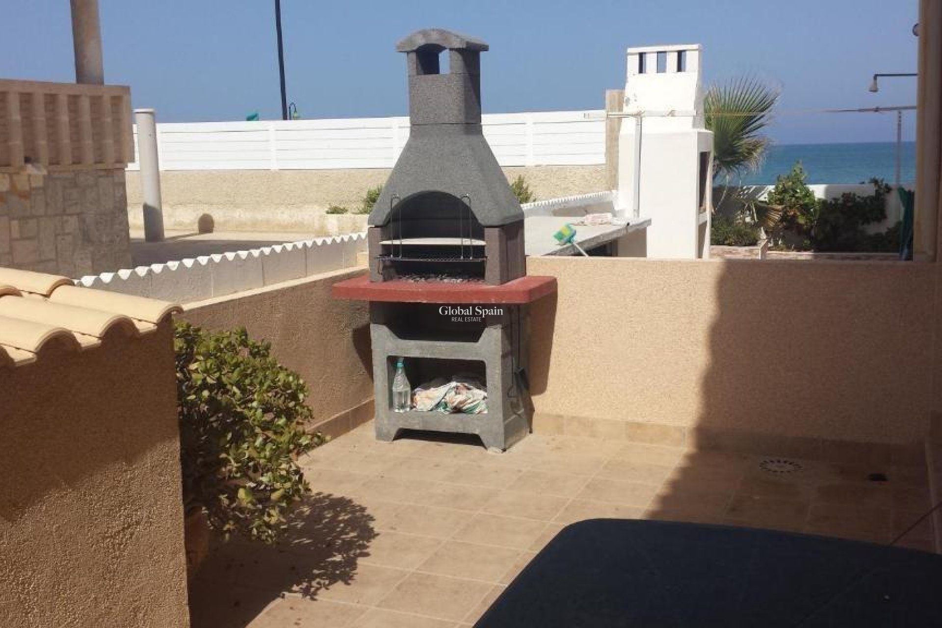 Resale - APARTMENT -
TORREVIEJA - La Mata