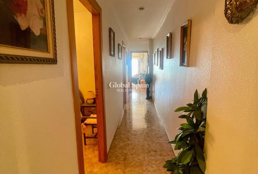 Resale - APARTMENT -
TORREVIEJA - La Mata