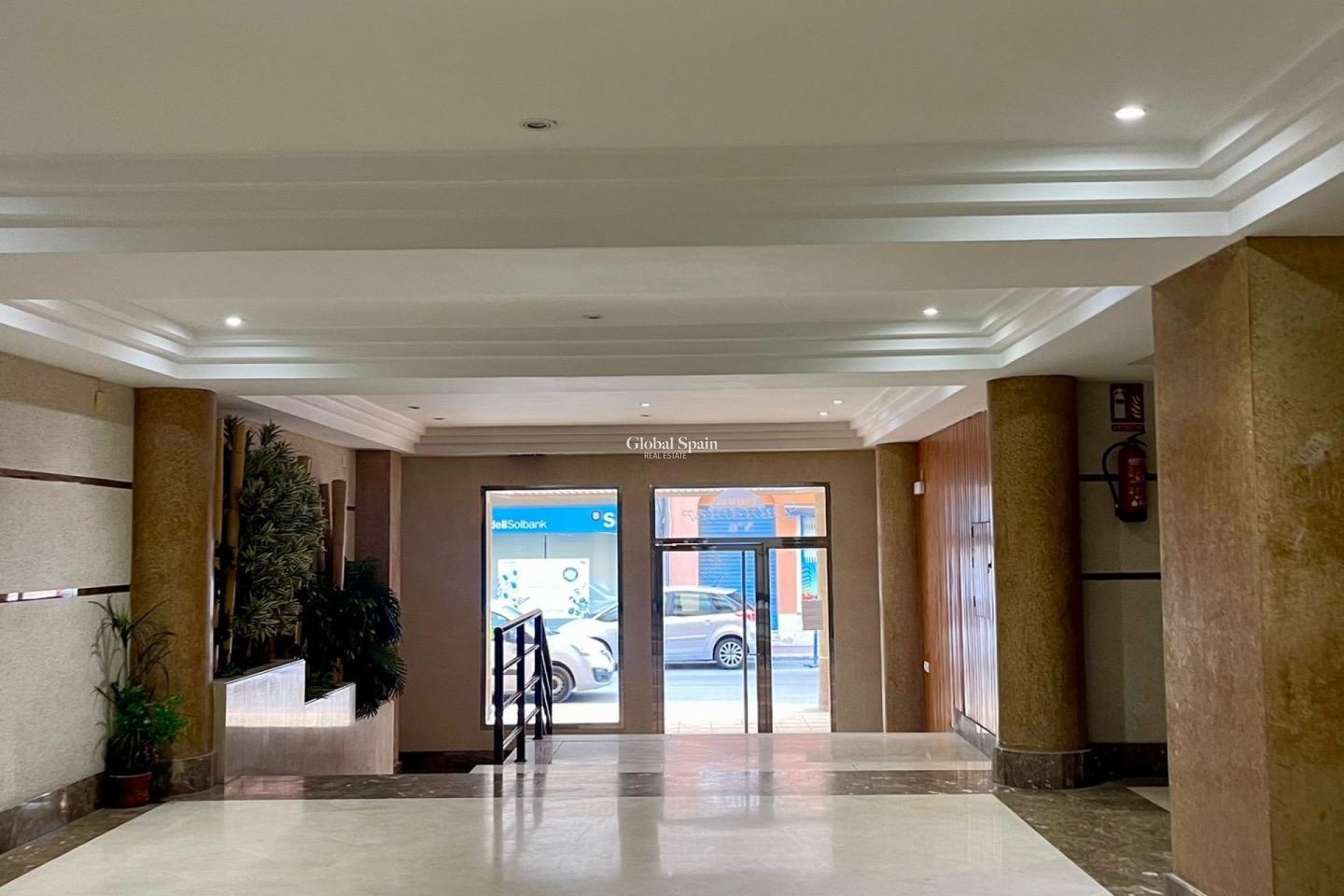 Resale - APARTMENT -
TORREVIEJA - La Mata