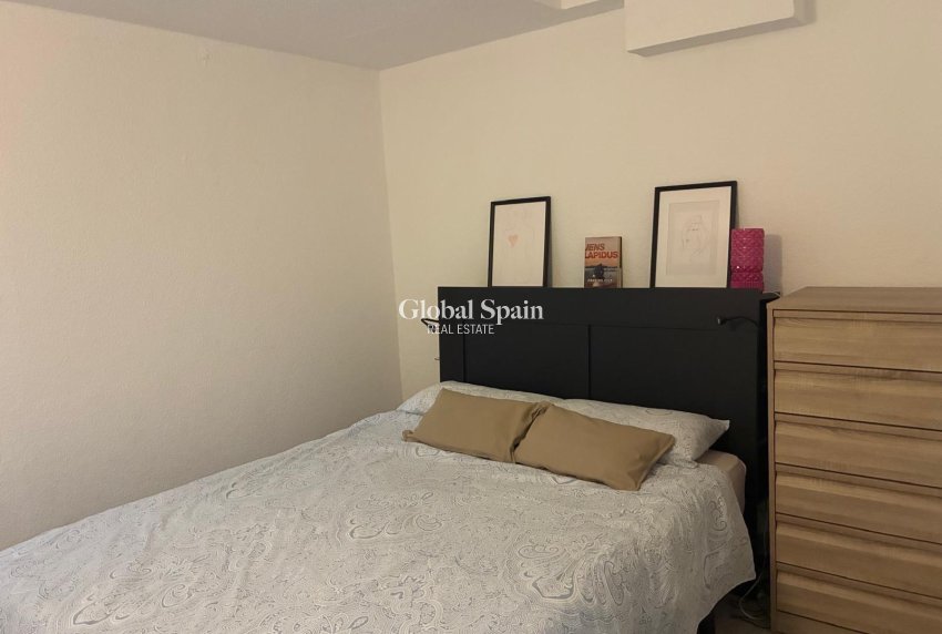 Resale - APARTMENT -
TORREVIEJA - La Mata